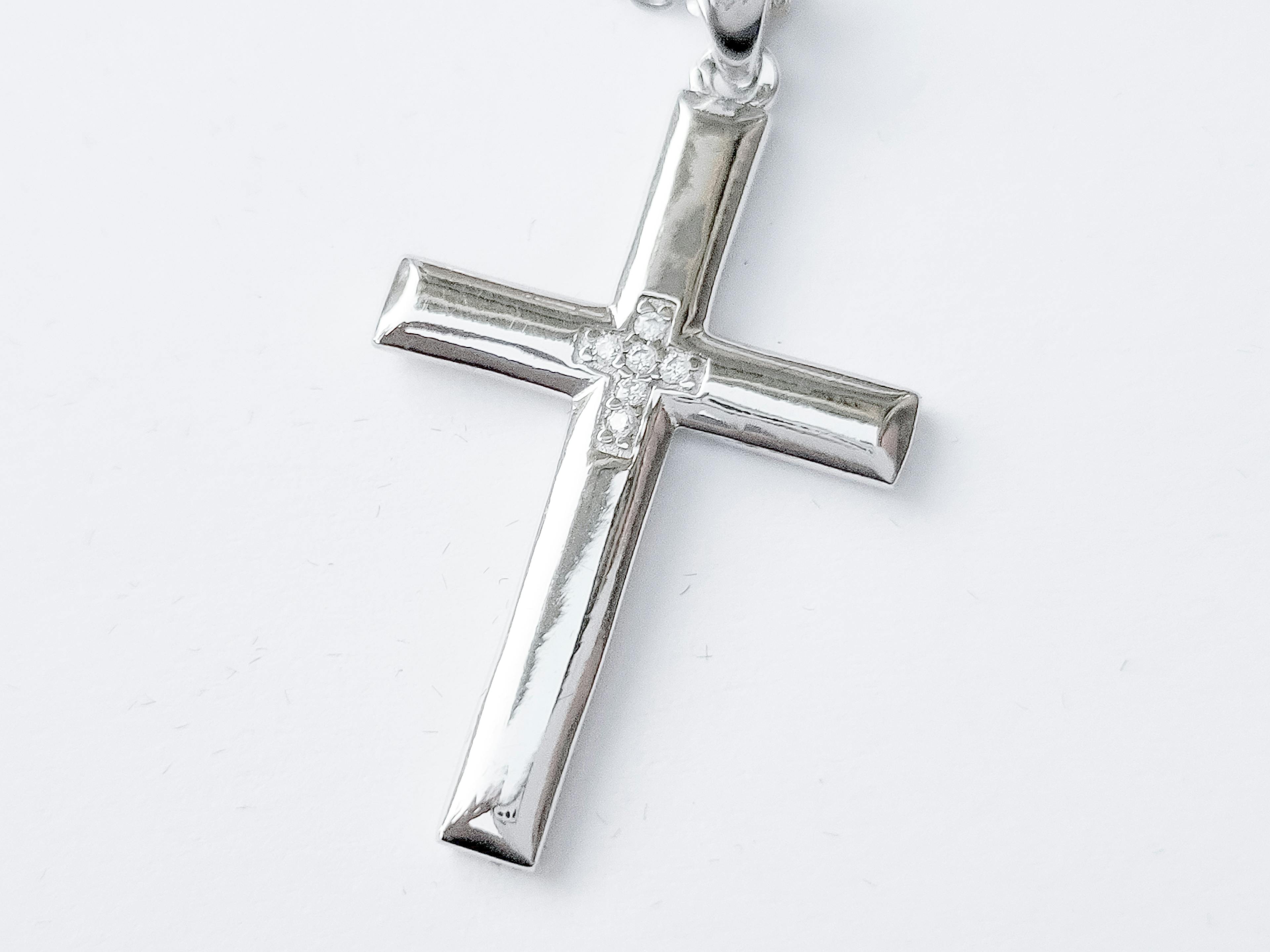 Sterling Silver Cross with Zirconia necklace 