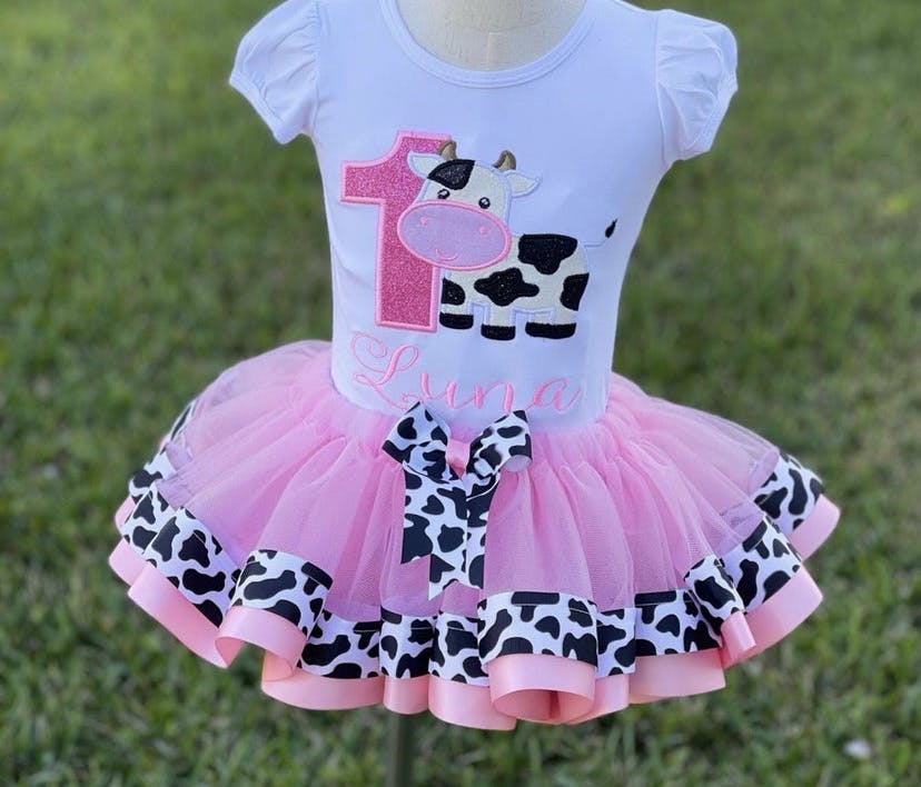 Tutus outfit, birthday outfit, personalized shirt