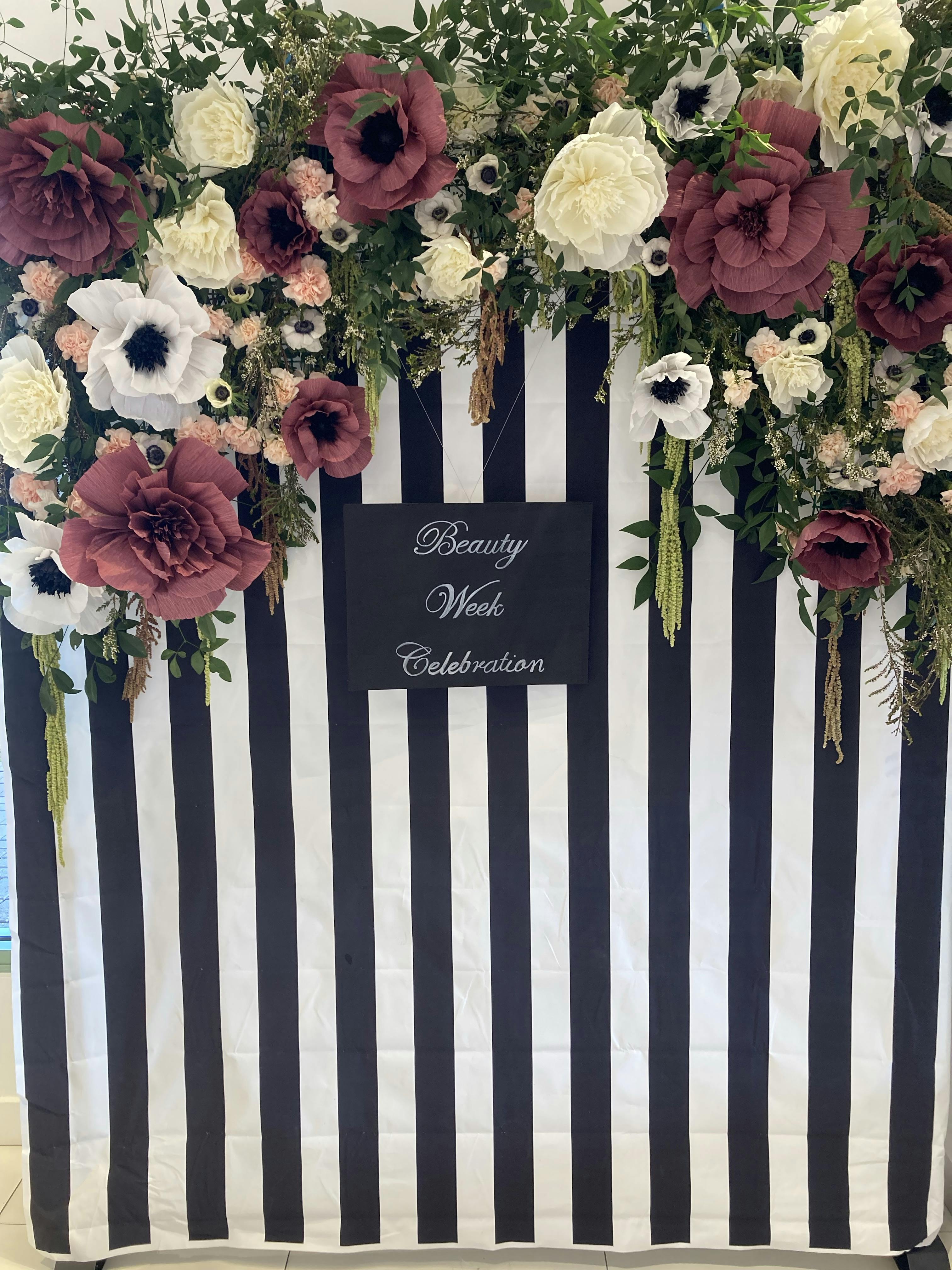 1-Day Floral Backdrop