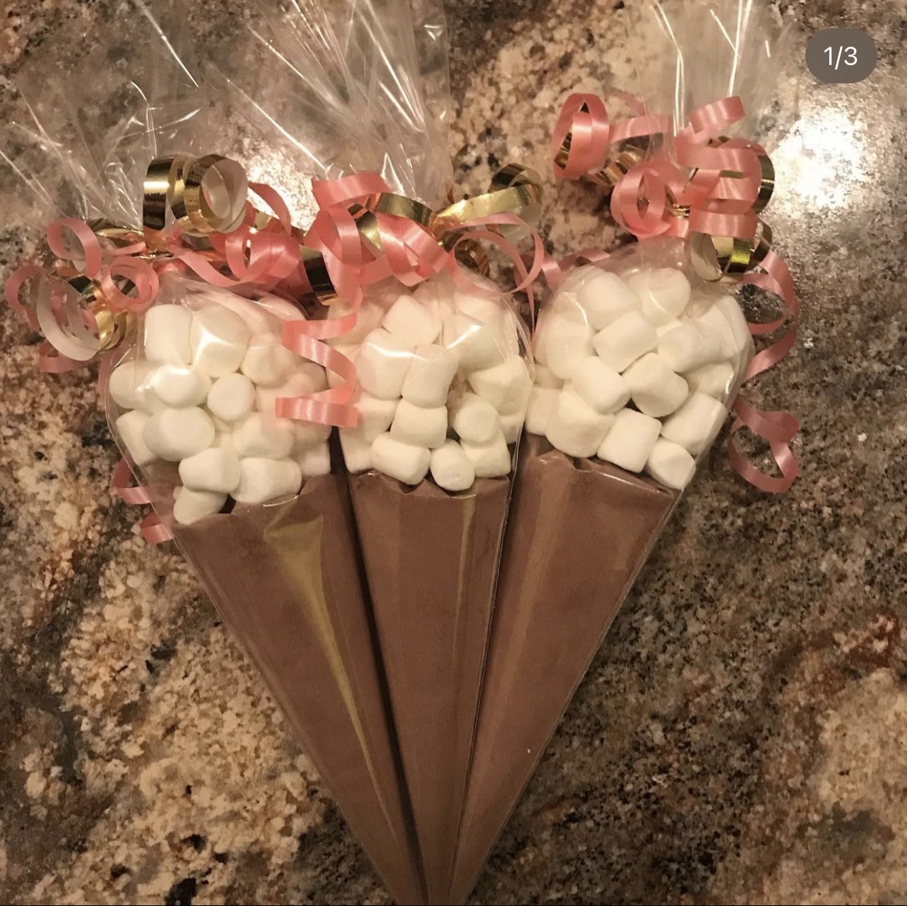 Set of 25 Hot Chocolate Favors w/marshmallows