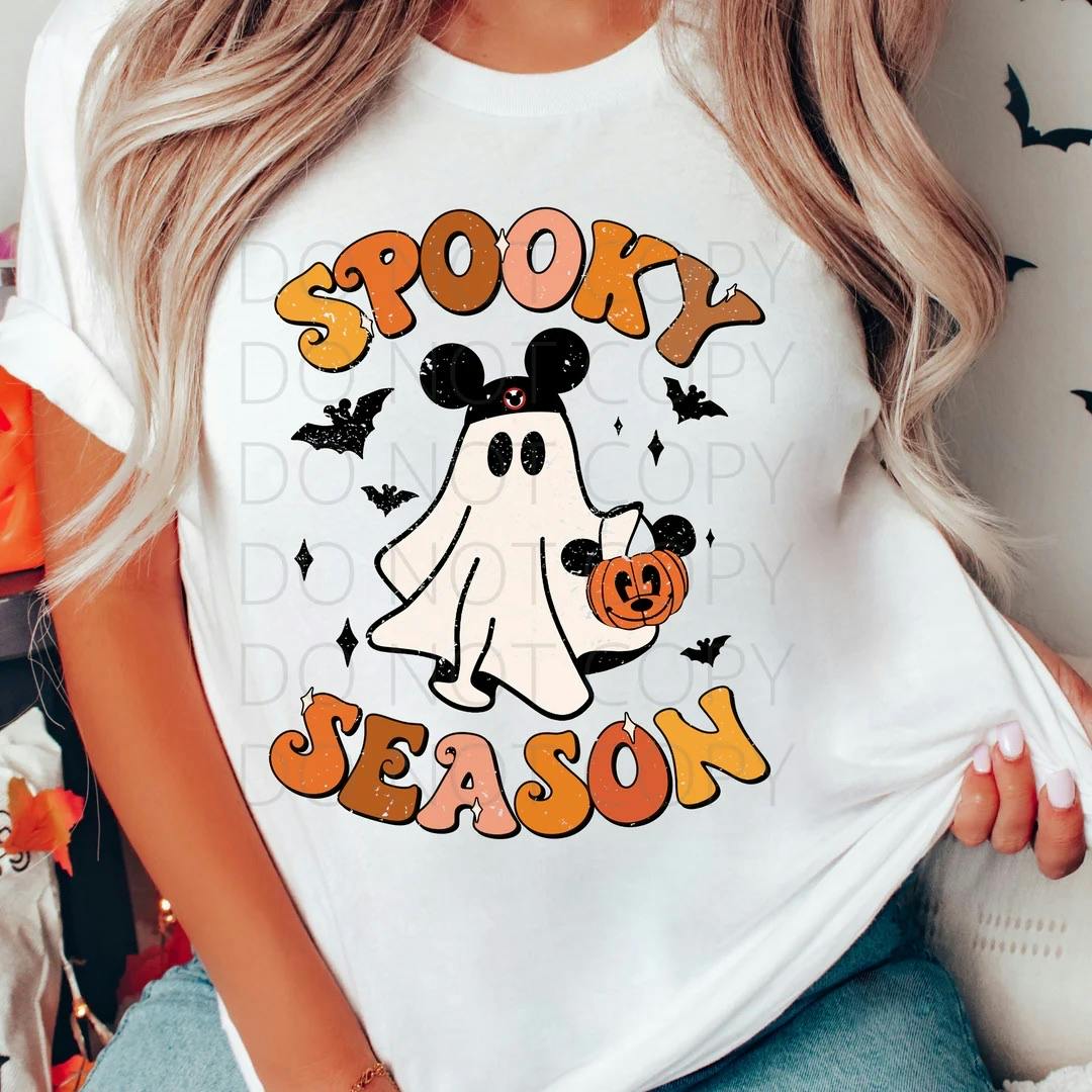 Spooky Season at Disney Parks 