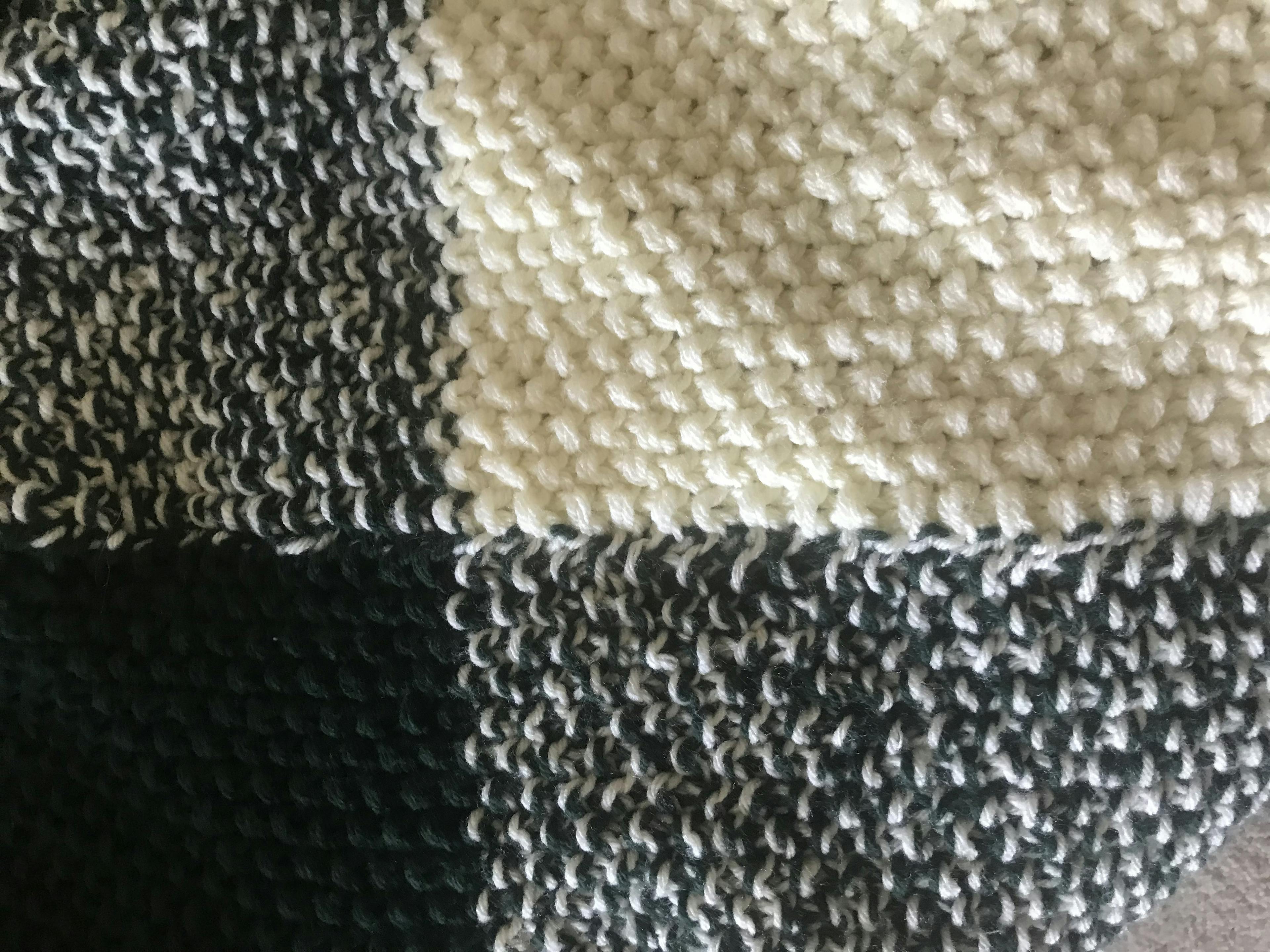 Seed stitch blanket 
