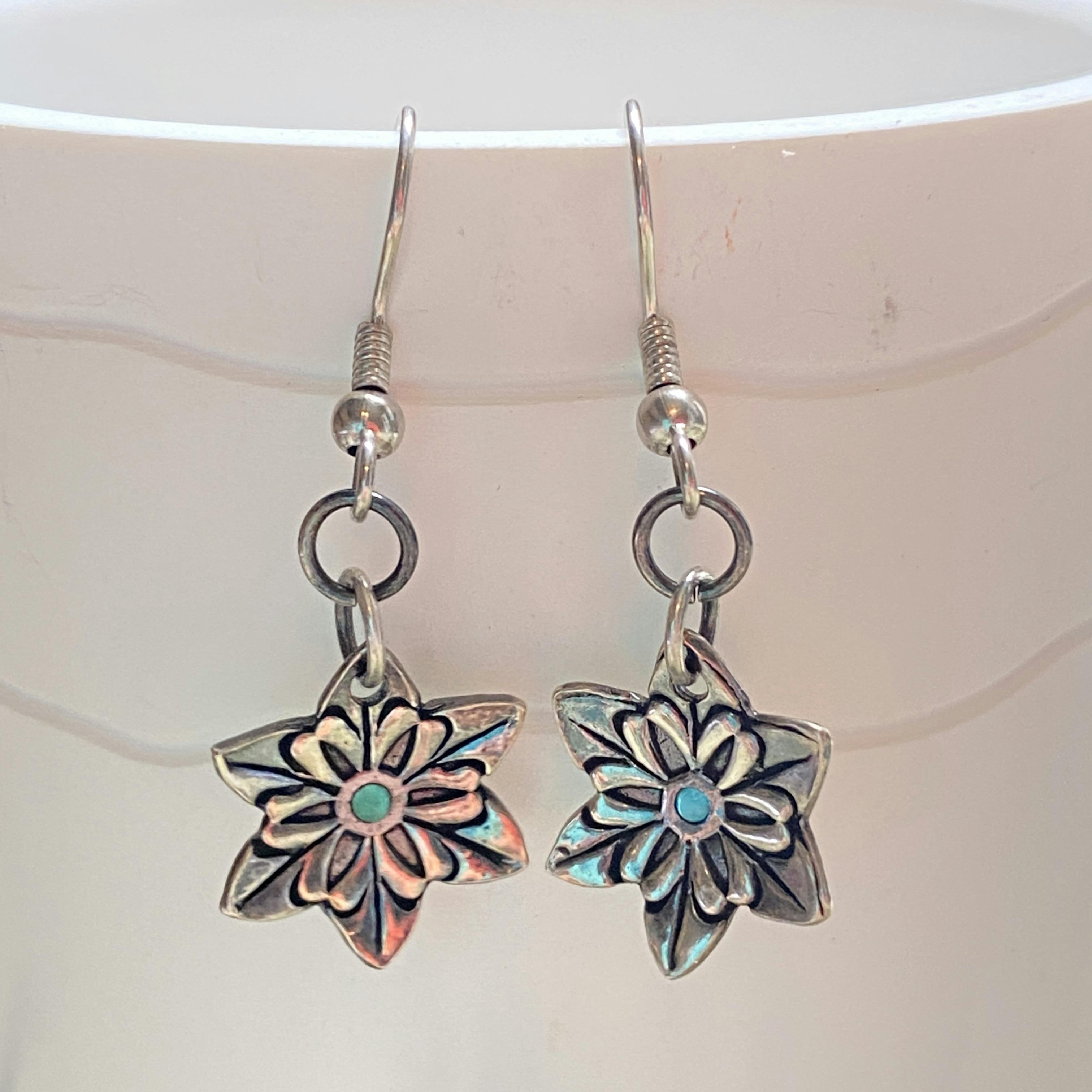  Silver Rustic Flower Dangle Earrings with Crystal