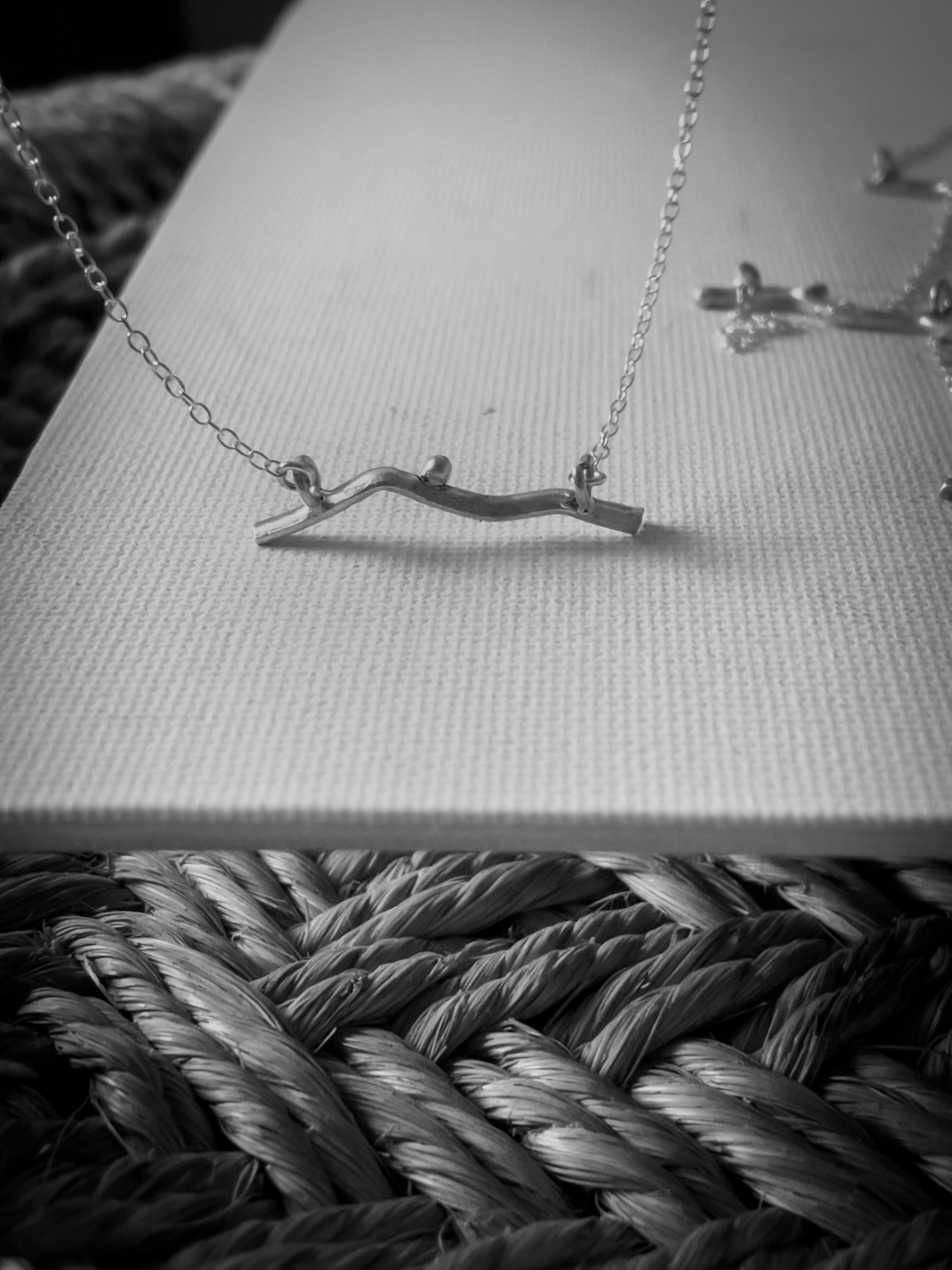 Hills and Valleys Necklace 