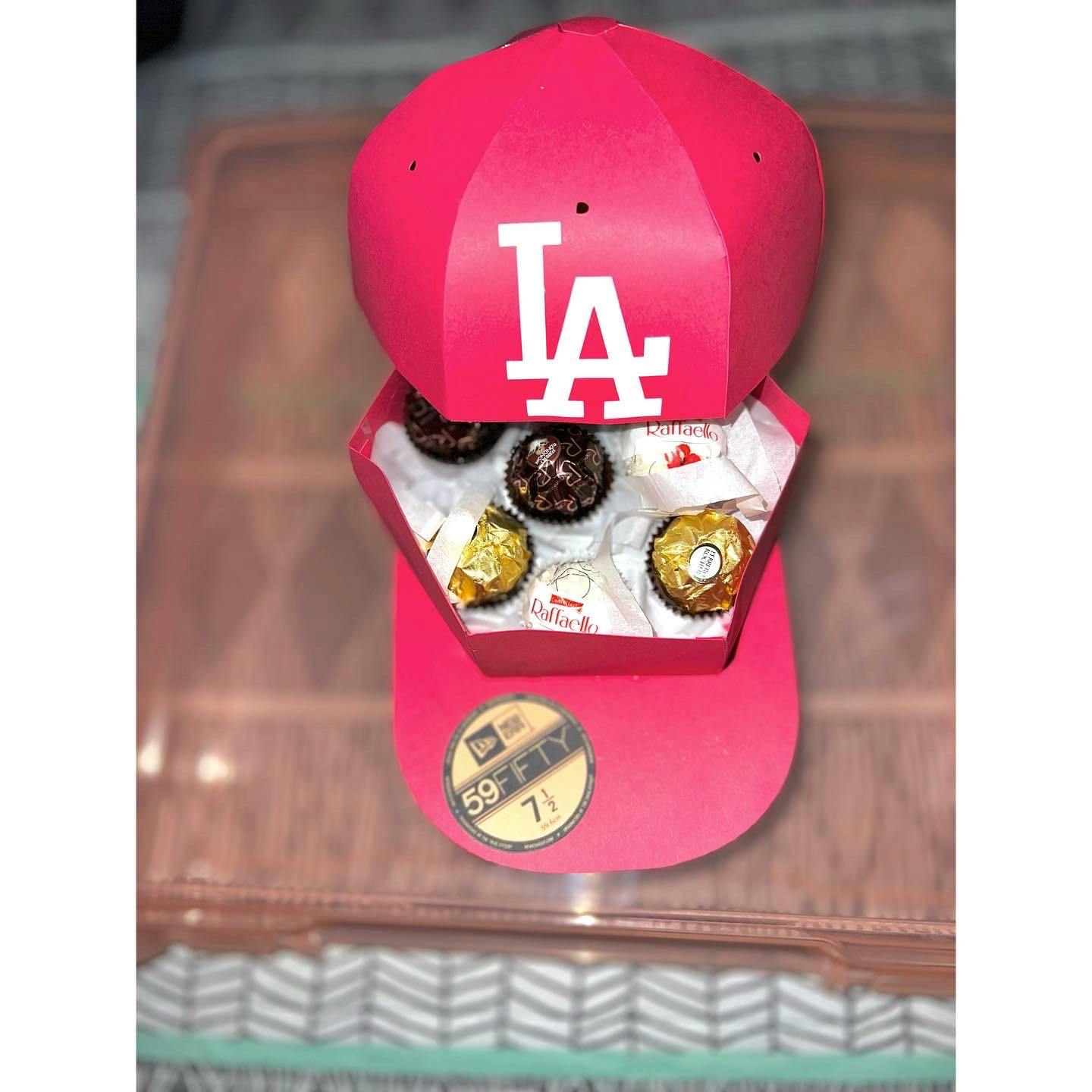 Baseball hat box