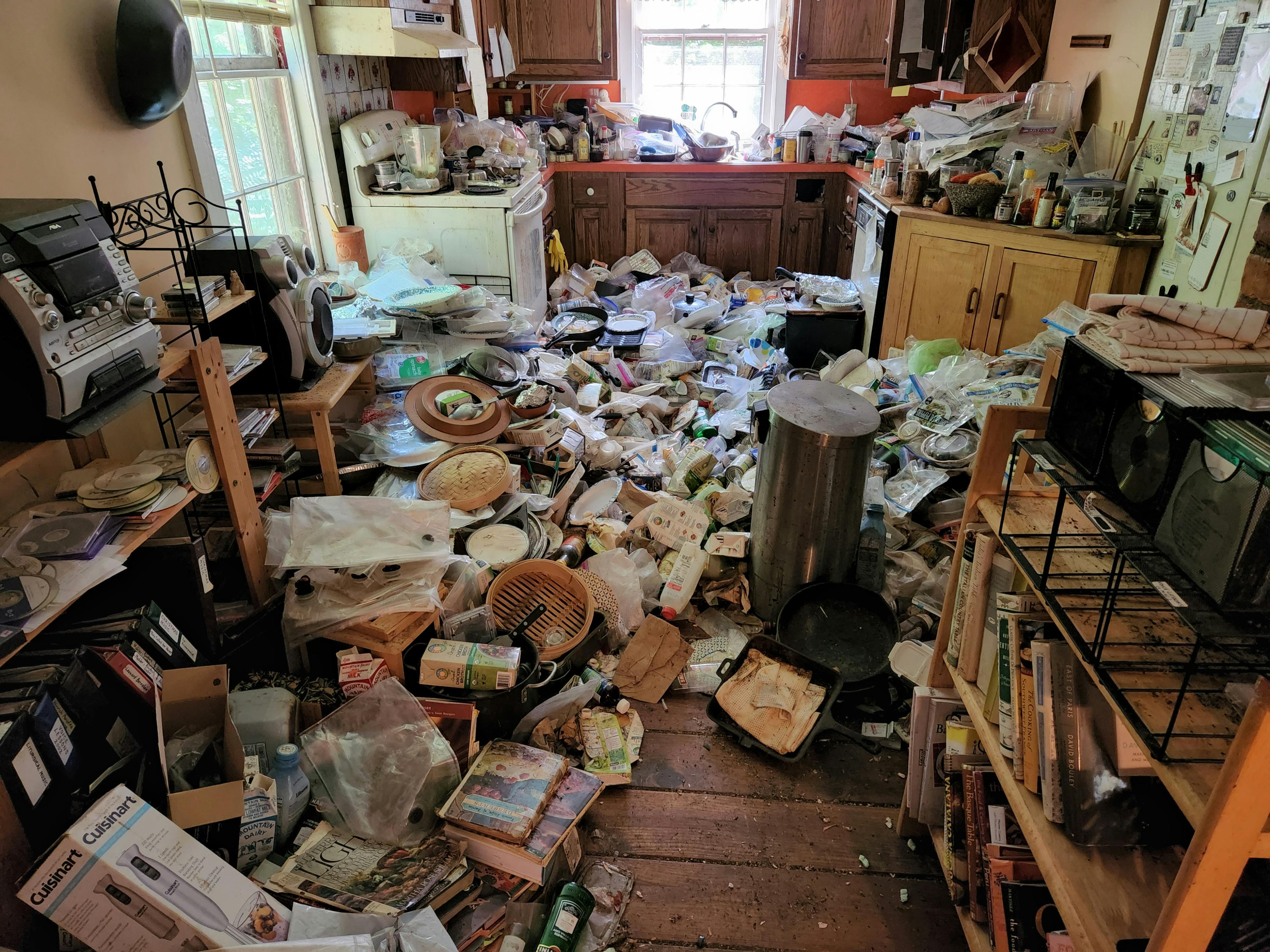 Local decluttering services (5 hours)