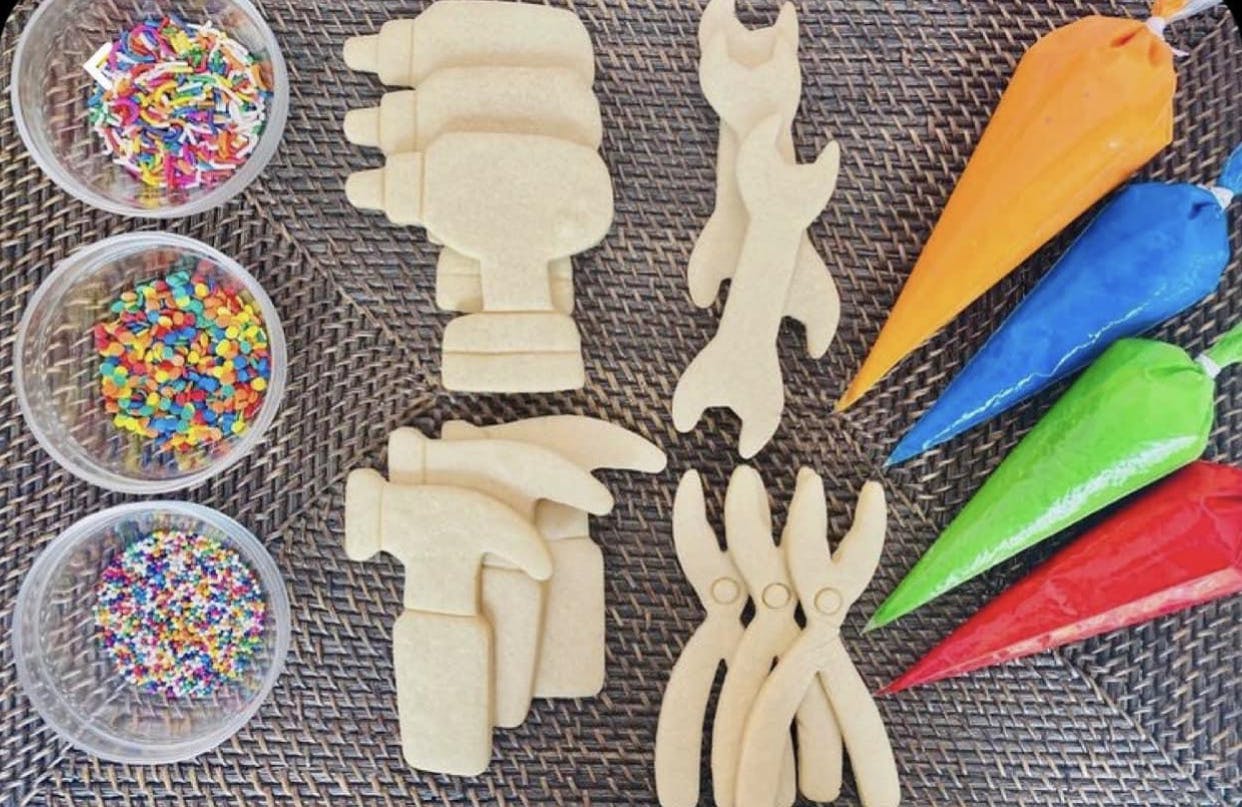 Diy Father’s Day cookie decorating kit 